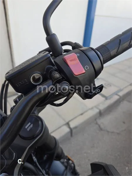 Honda CB650R - Vista 11