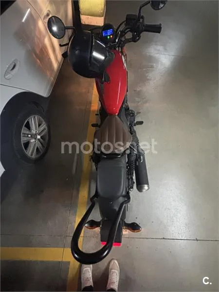 Honda Rebel 500 - Vista 4