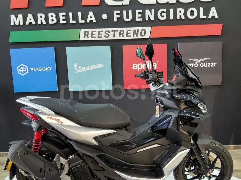 Aprilia SR GT 125 2995 € 2024 Málaga - 2