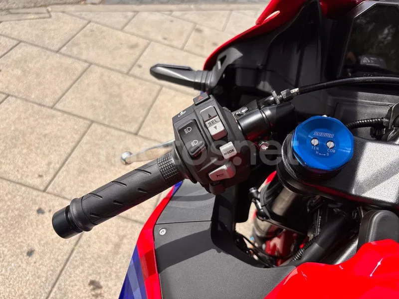 Honda CBR600RR - Vista 14