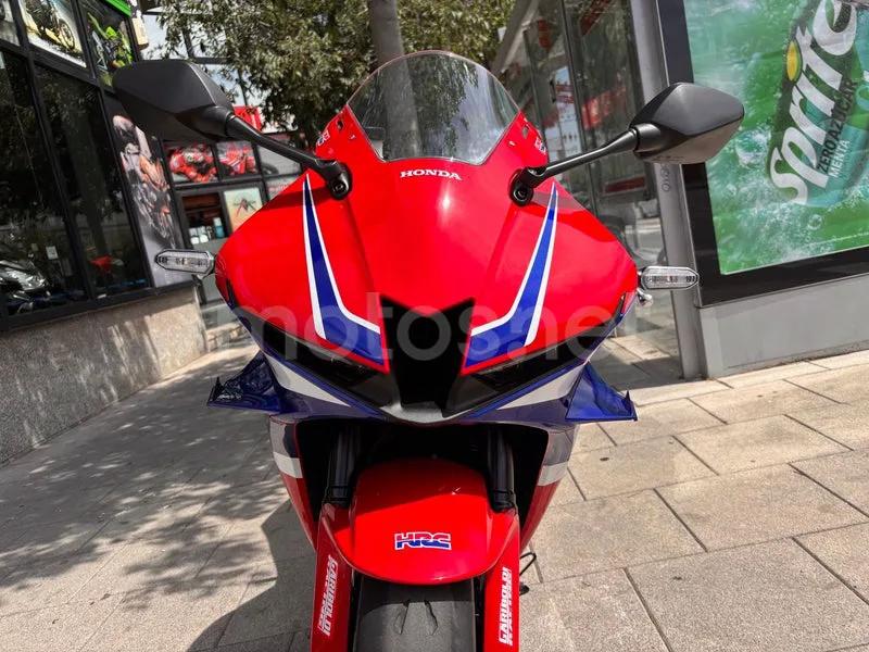 Honda CBR600RR - Vista 5