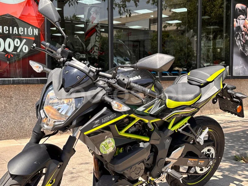 Kawasaki Z125 - Vista 16