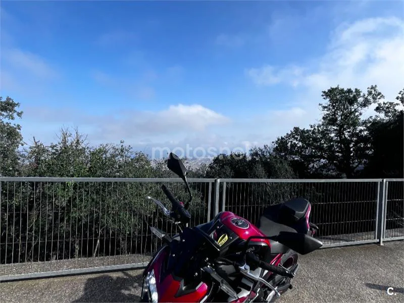 Kawasaki Z900 - Vista 4