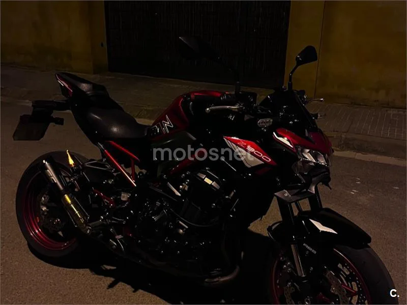 Kawasaki Z900 - Vista 5