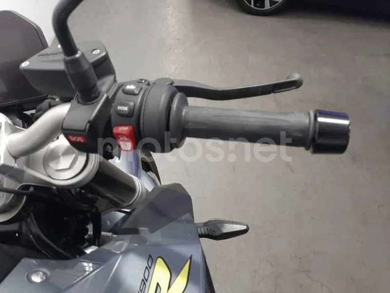 BMW F 900 R - Vista 8