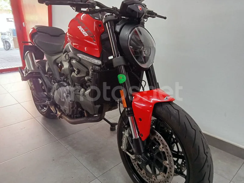 Ducati Monster - Vista 11