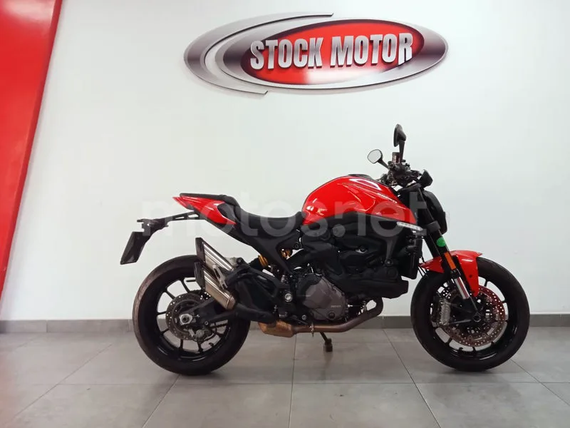 Ducati Monster - Vista 7