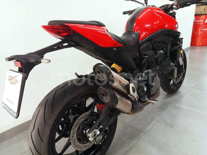 Ducati Monster - Vista 9