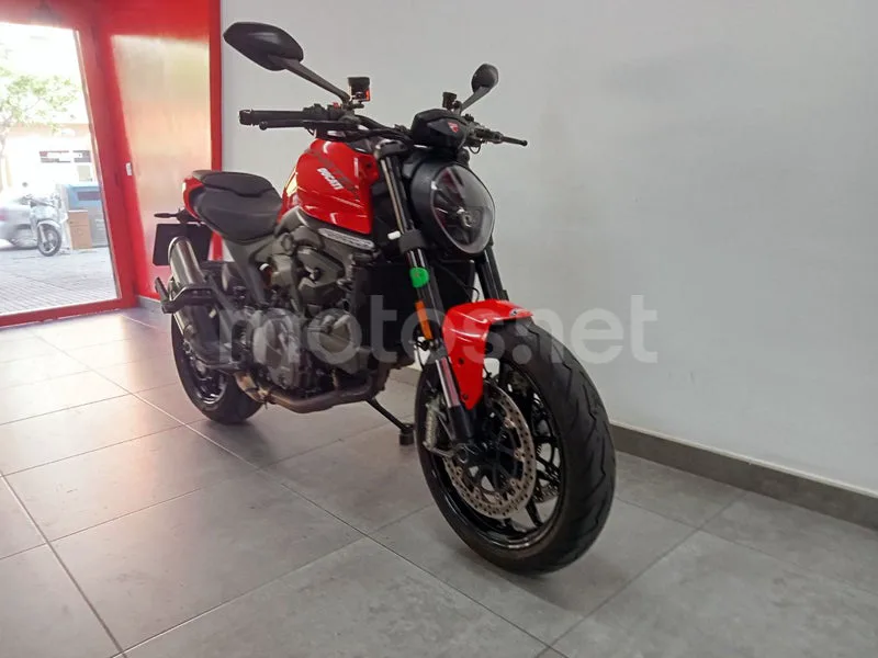 Ducati Monster - Vista 10
