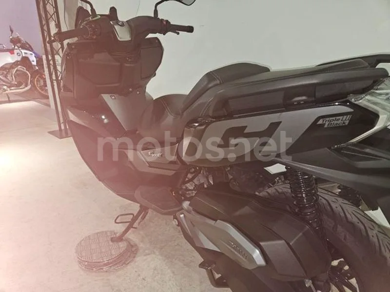 BMW C 400 GT - Vista 15