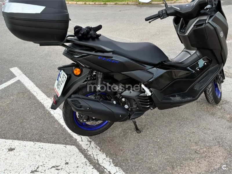 Yamaha NMAX - Vista 4