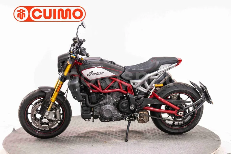 Indian FTR 1200 - Vista 17