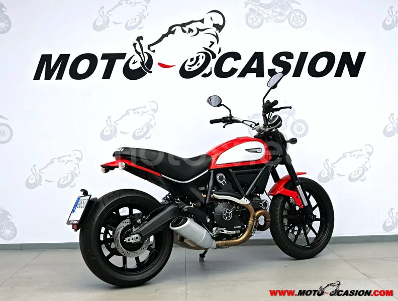 Ducati Scrambler - Vista 3