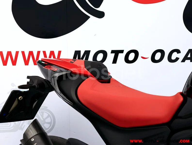 Ducati Monster - Vista 11