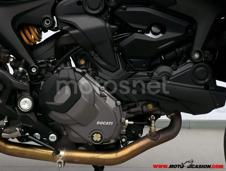 Ducati Monster - Vista 5