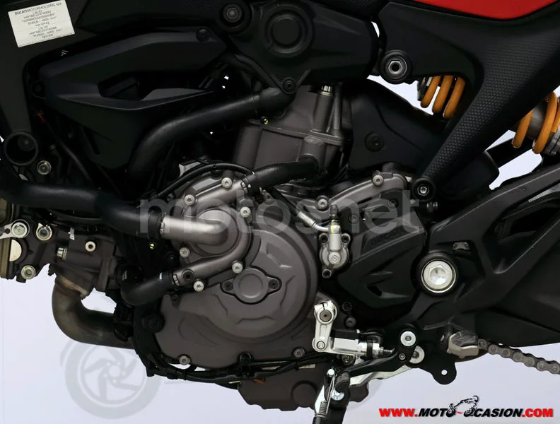 Ducati Monster - Vista 10