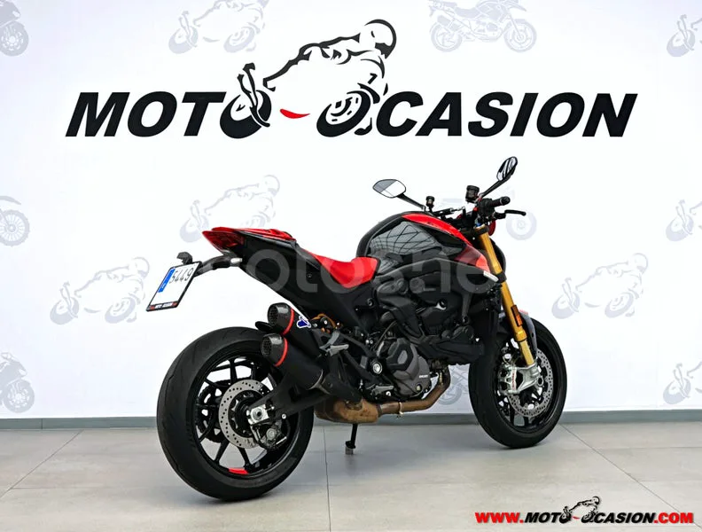 Ducati Monster - Vista 3