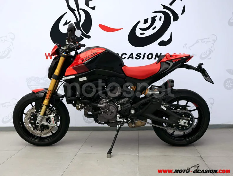 Ducati Monster - Vista 7