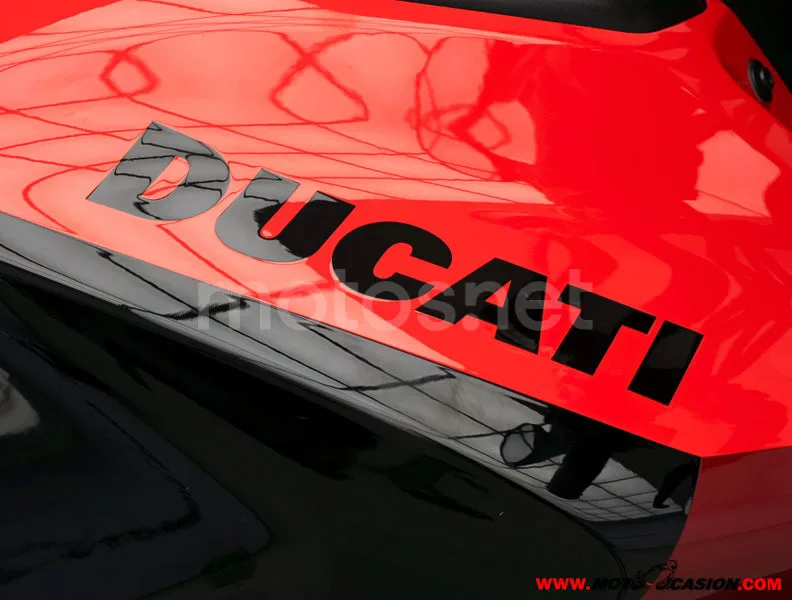 Ducati Monster - Vista 9