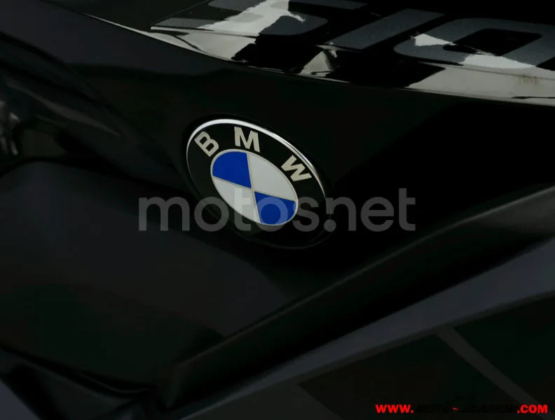 BMW S 1000 XR - Vista 9