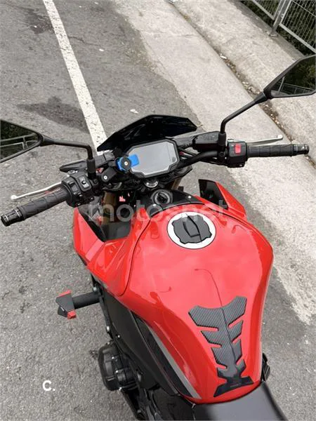 Kawasaki Z900 - Vista 6