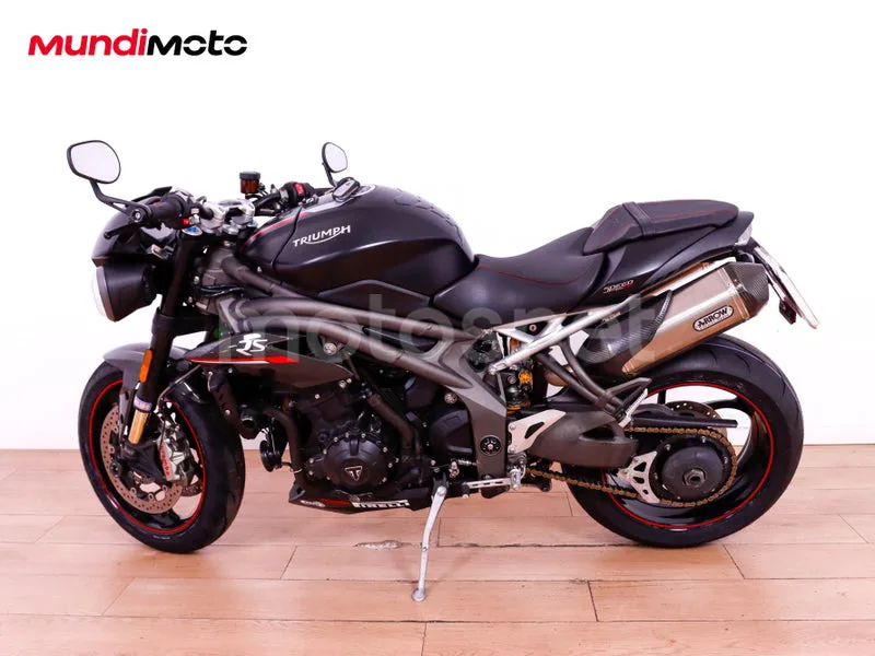 Triumph Speed Triple - Vista 6