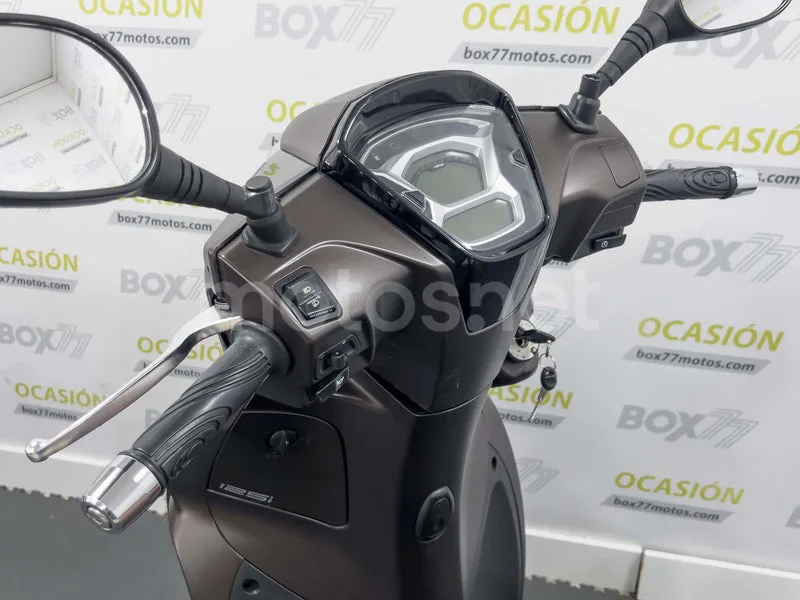 Kymco People S 125 - Vista 11