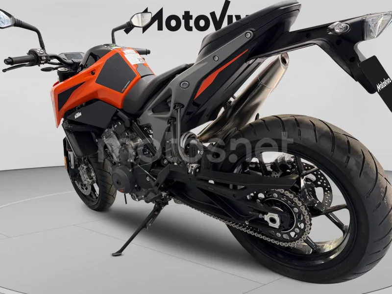 KTM 790 Adventure - Vista 4