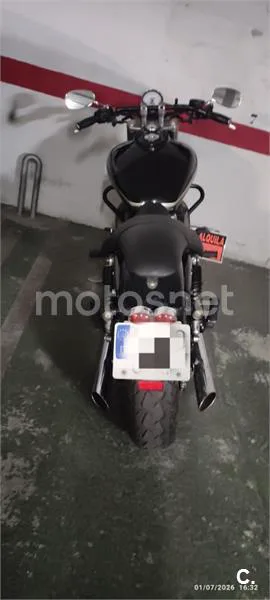 Triumph Speedmaster - Vista 4