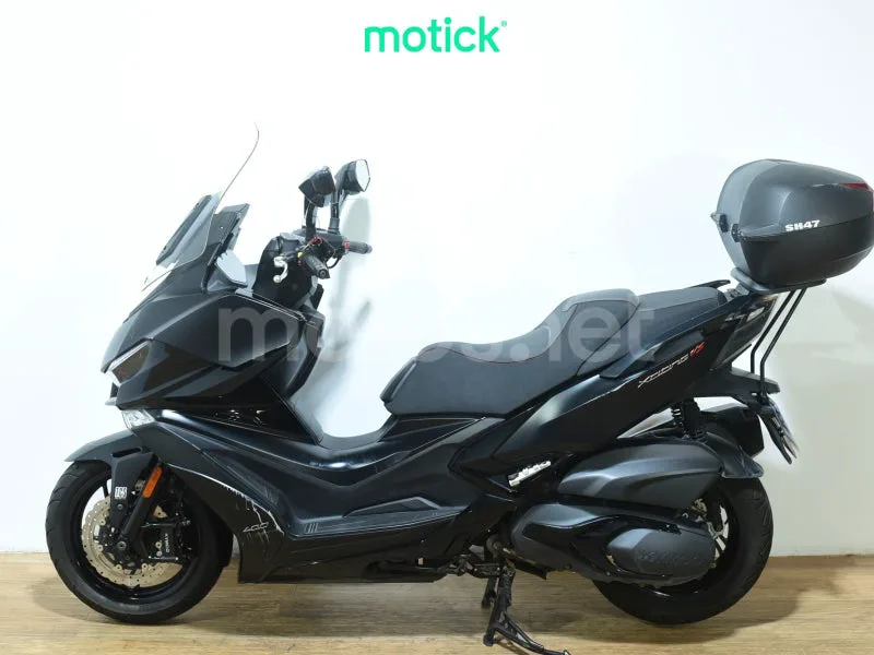 Kymco Xciting VS 400 - Vista 7