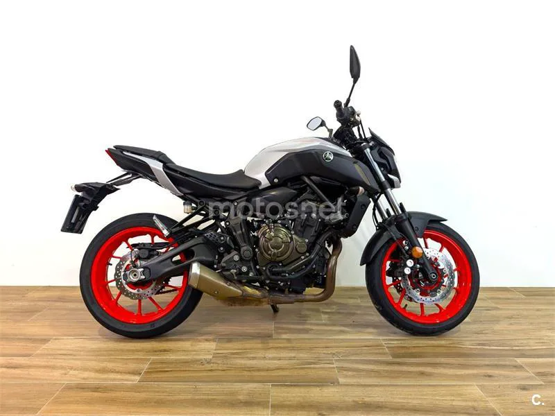 Yamaha MT-07 4190 € 2020 Barcelona - 2