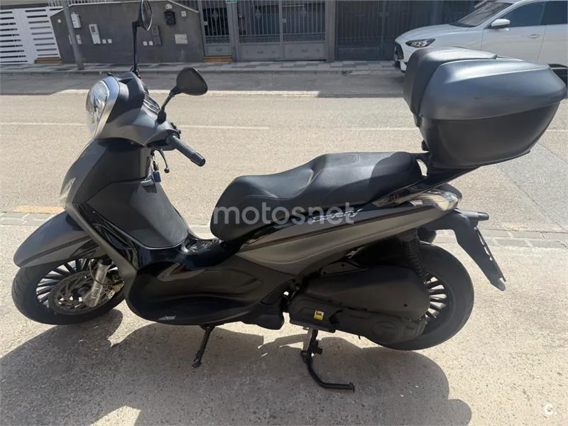 Piaggio Beverly 125 2000 € 2015 Granada - 2
