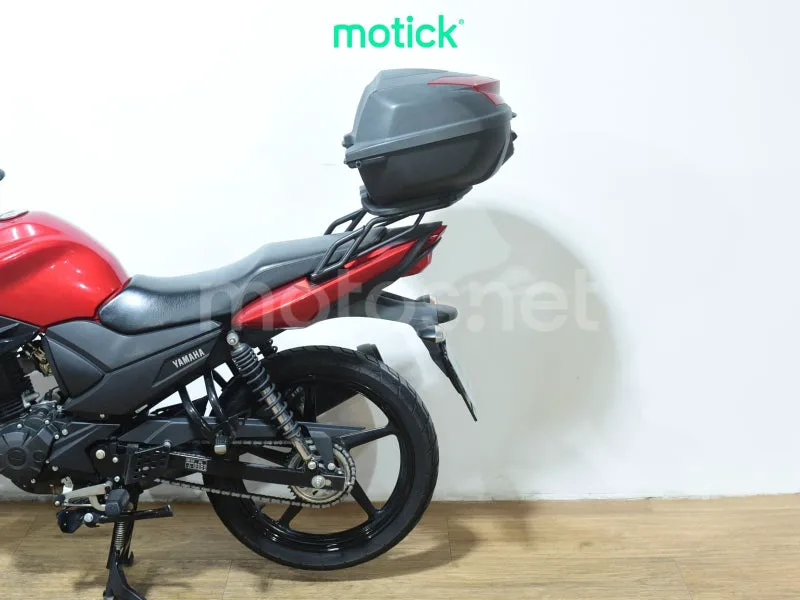 Yamaha YS125 - Vista 9