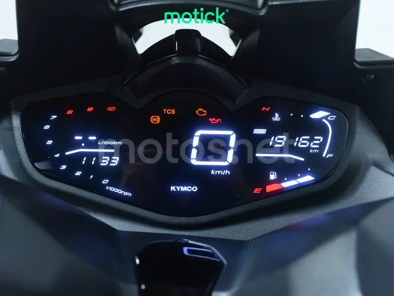 Kymco Xciting VS 400 - Vista 5