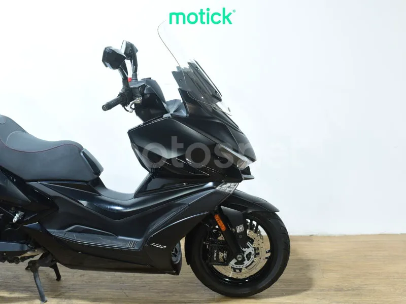 Kymco Xciting VS 400 - Vista 4