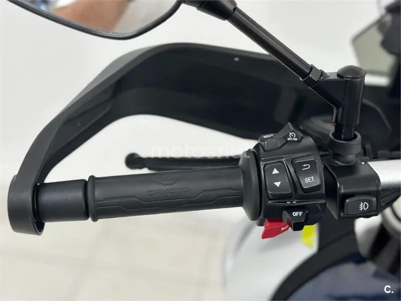 CFMOTO 800MT - Vista 19