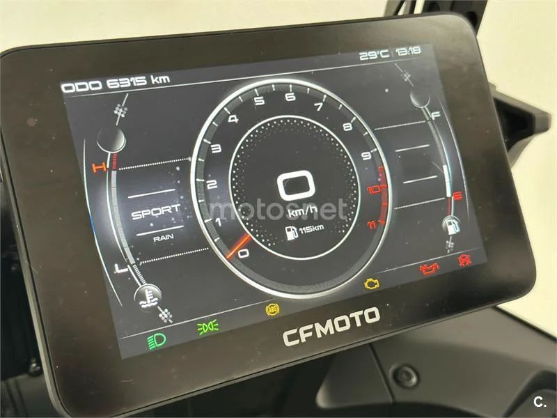 CFMOTO 800MT - Vista 33