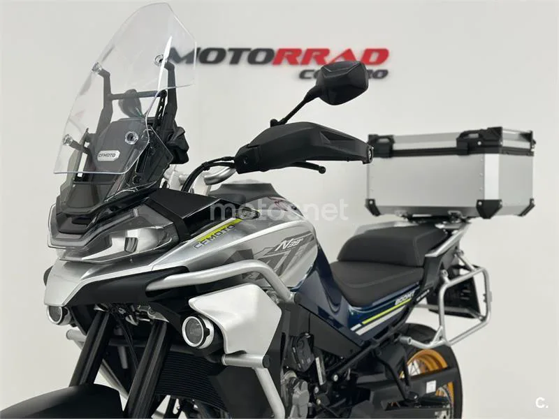 CFMOTO 800MT - Vista 5