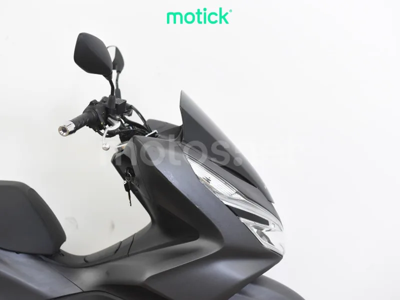 Honda PCX125 - Vista 3