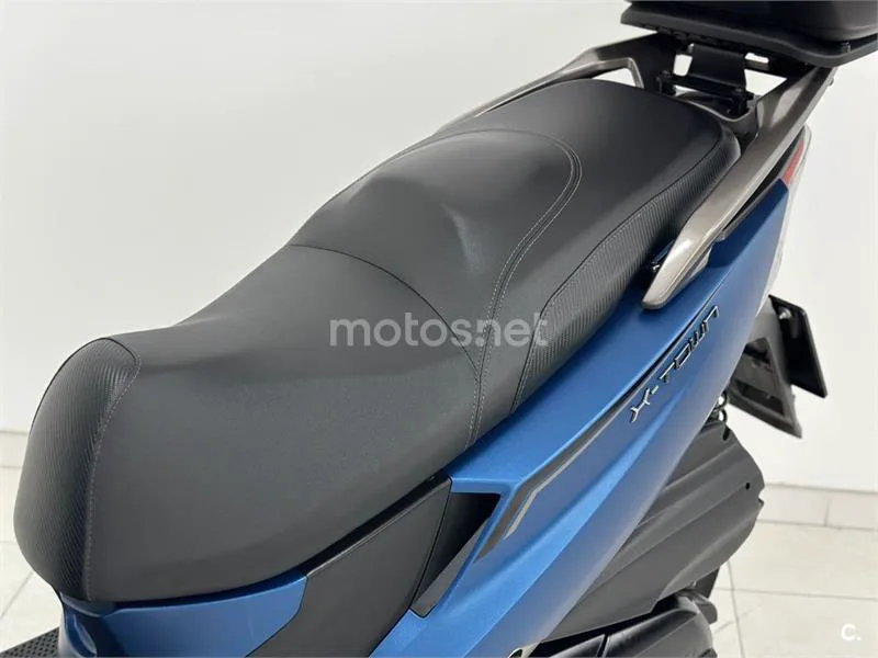 Kymco X-Town CT 300 - Vista 13