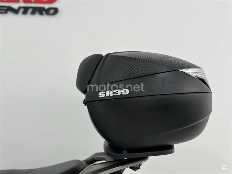 Kymco X-Town CT 300 - Vista 22