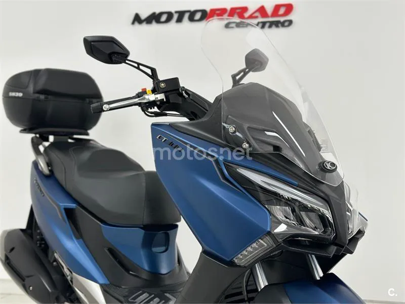 Kymco X-Town CT 300 - Vista 29