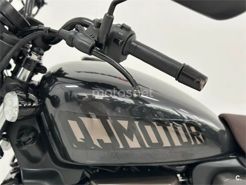 QJ Motor SRV 125 - Vista 14