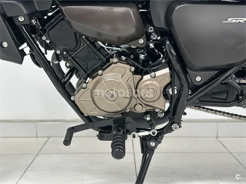 QJ Motor SRV 125 - Vista 16