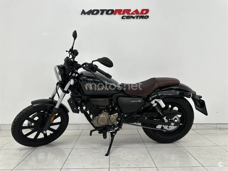 QJ Motor SRV 125 - Vista 4