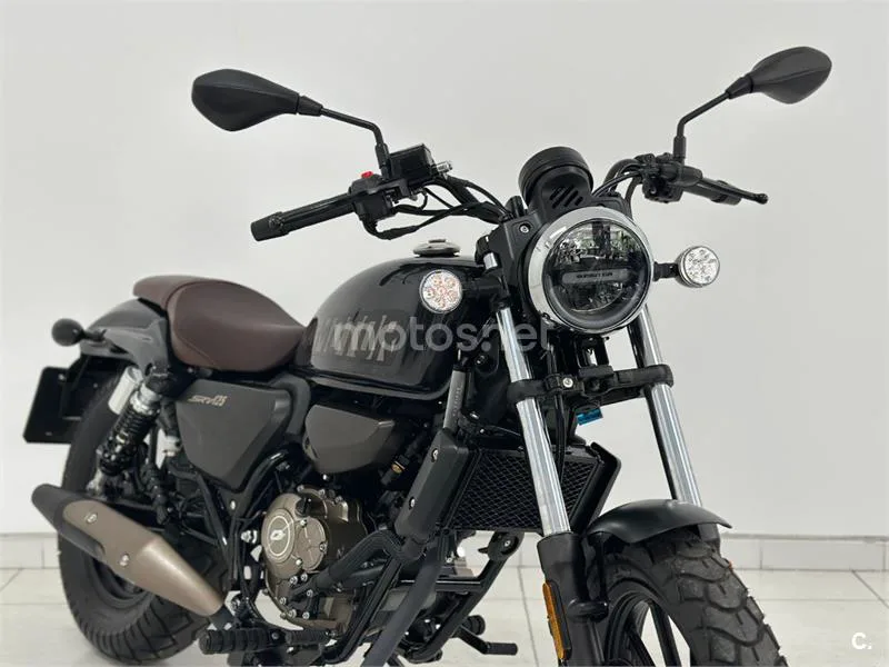 QJ Motor SRV 125 - Vista 5
