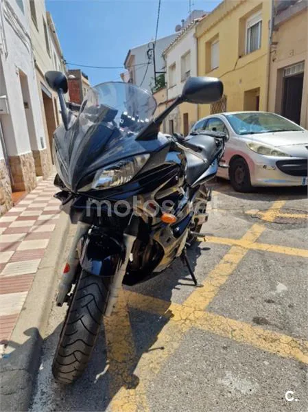 Yamaha FZ6 Fazer 2250 € 2005 Barcelona - 2
