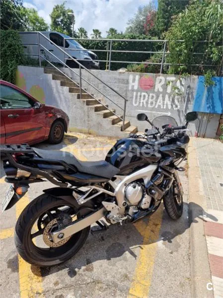Yamaha FZ6 Fazer - Vista 3