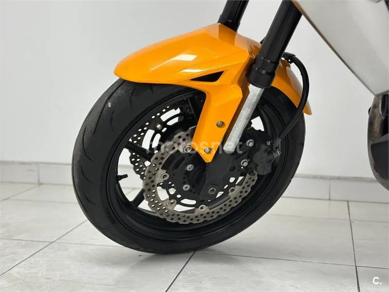 Kawasaki Versys 650 - Vista 17