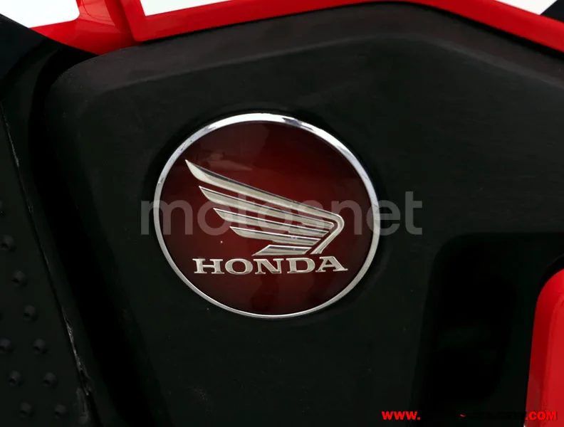 Honda CRF1000L Africa Twin - Vista 9